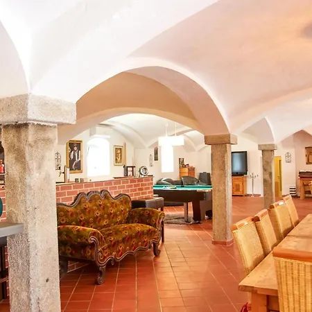 Guest house 